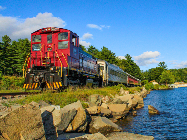 Winnipesaukee Scenic Railroad